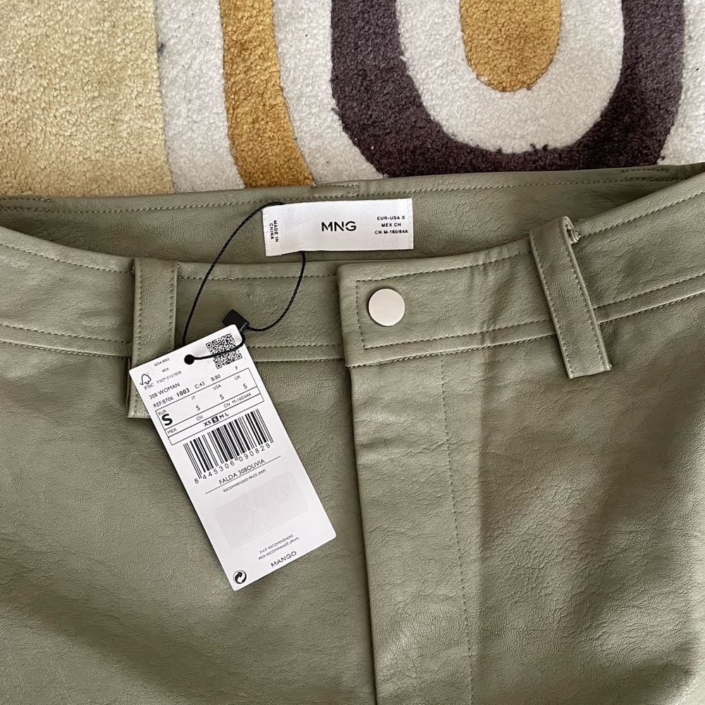 Mango mini skirt